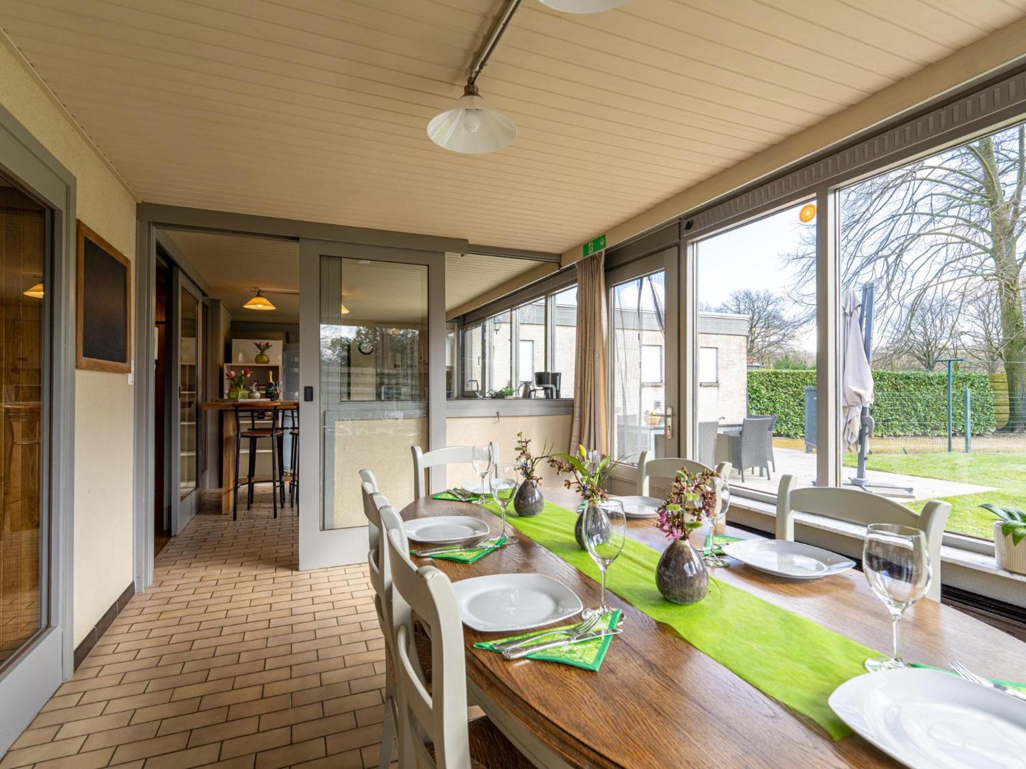 Het Bruegelhof Villa Peer Buitenkant foto